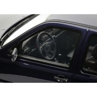 vw Volkswagen Vento VR6 Mystic Blue Pearl 1996 OttO mobile 1:18 Resinemodell (Türen, Motorhaube... nicht zu öffnen!)